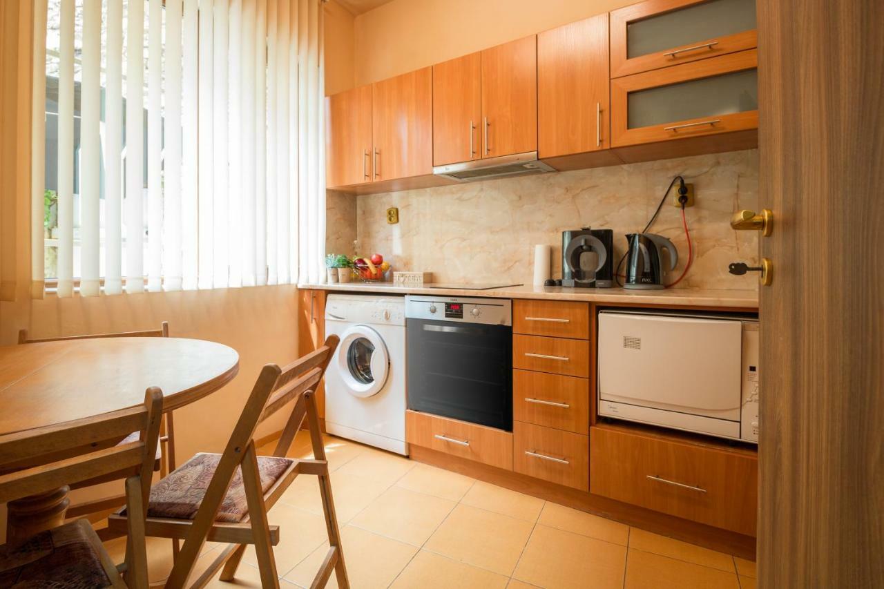 The Rocky House - Central & Private 2Bdr By Flat Mаnager Płowdiw Zewnętrze zdjęcie