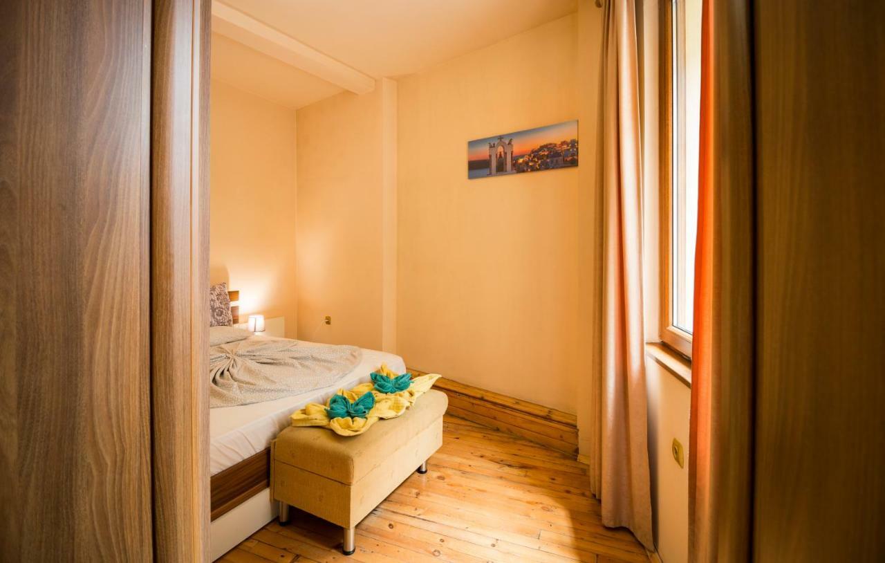 The Rocky House - Central & Private 2Bdr By Flat Mаnager Płowdiw Zewnętrze zdjęcie