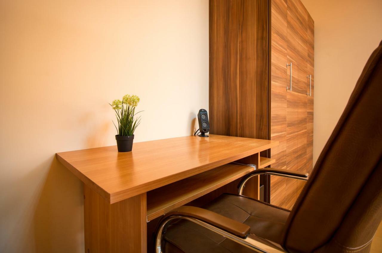 The Rocky House - Central & Private 2Bdr By Flat Mаnager Płowdiw Zewnętrze zdjęcie